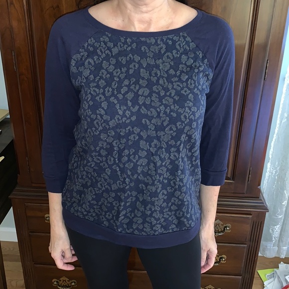 Gap Animal Print Shirt - Picture 6 of 14